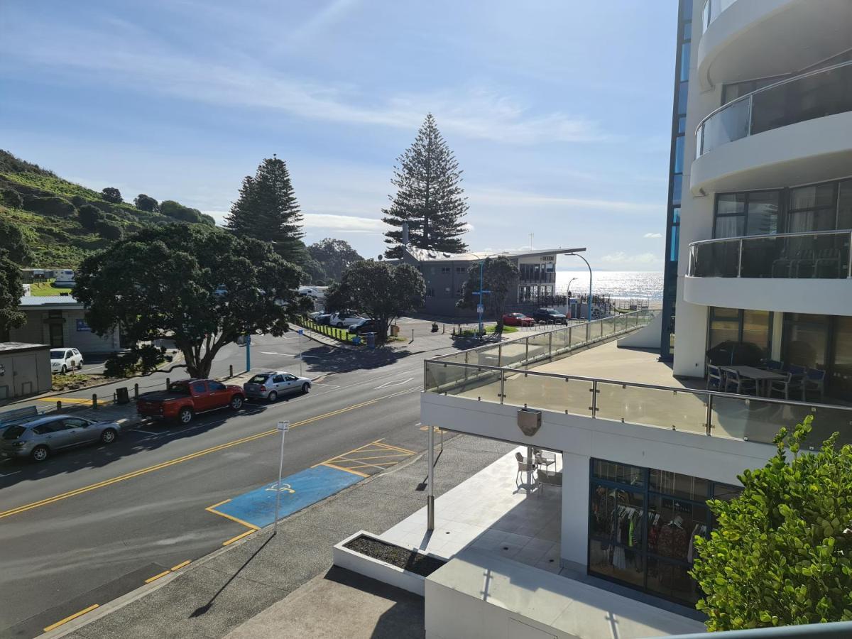 Oceanside Resort & Twin Towers Mount Maunganui Exterior photo