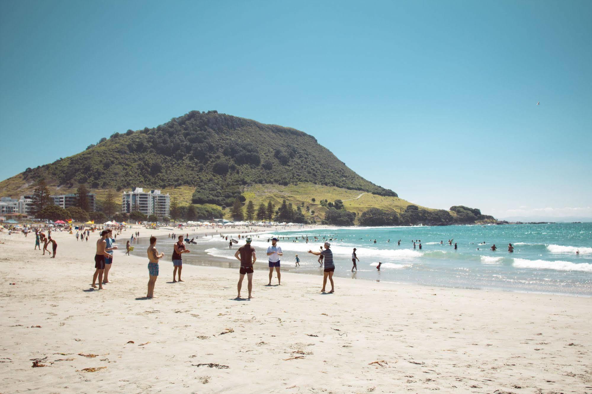 Oceanside Resort & Twin Towers Mount Maunganui Exterior photo